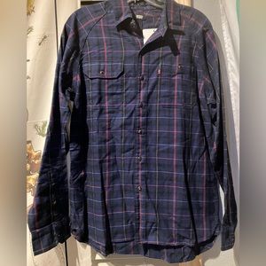 Levi’s Button Down Long Sleeve